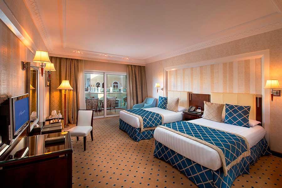 Premier Le Reve Hotel & Spa (Adults Only) Hurghada Exterior foto A room at the hotel