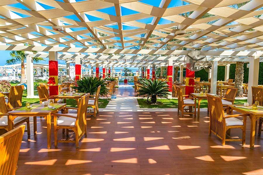 Premier Le Reve Hotel & Spa (Adults Only) Hurghada Exterior foto Pergola at a resort