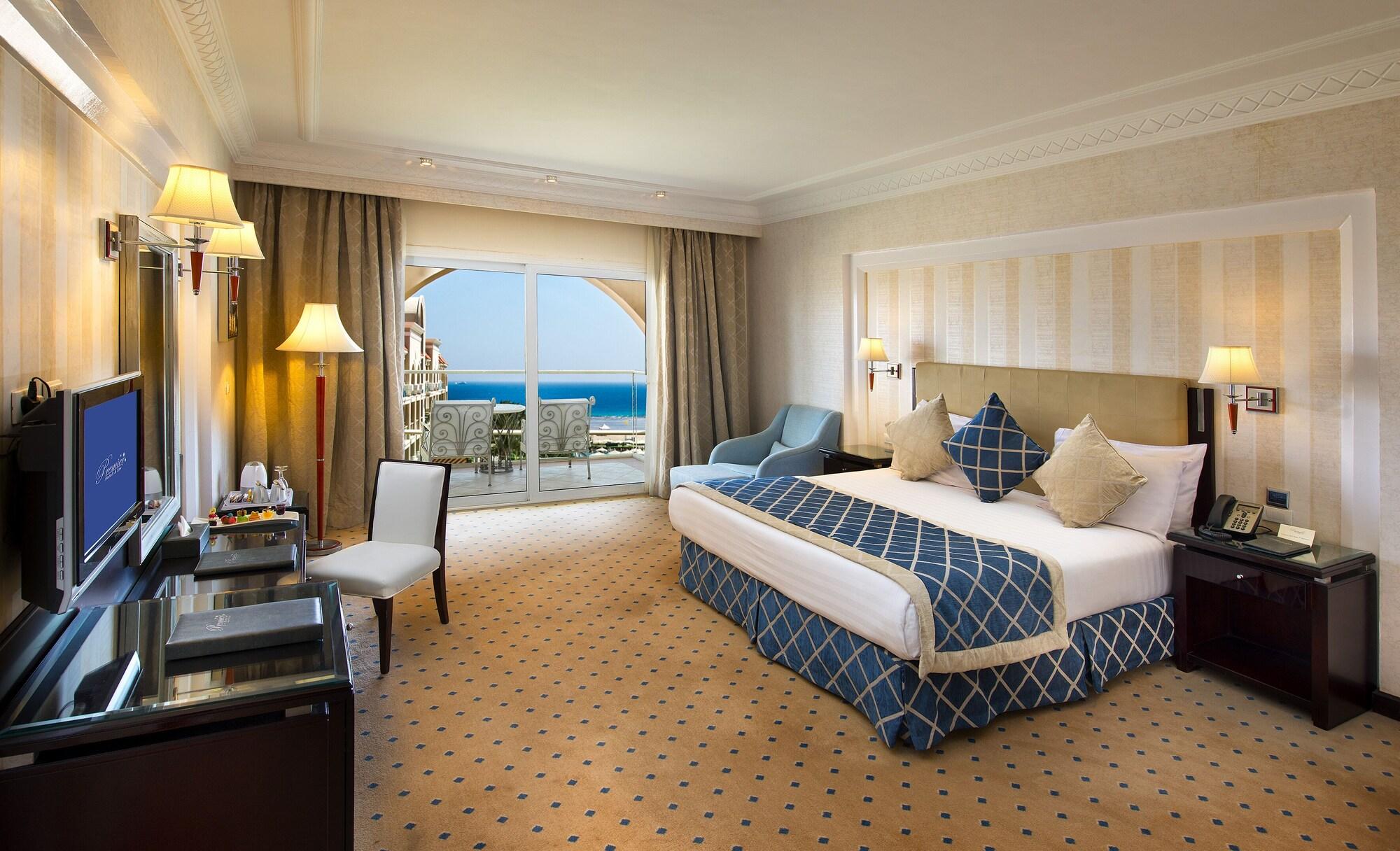 Premier Le Reve Hotel & Spa (Adults Only) Hurghada Exterior foto A room at the Hilton Sharm El Sheikh